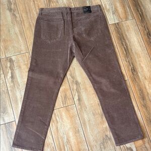 Banana Republic Men's Corduroy Pants in Rich Brown